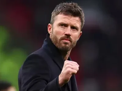 Bất Ngờ: MU Lộ Danh Sách 4 HLV ‘Khủng’ Thay Thế Carrick, Tuchel Và Ancelotti Trong Tầm Ngắm