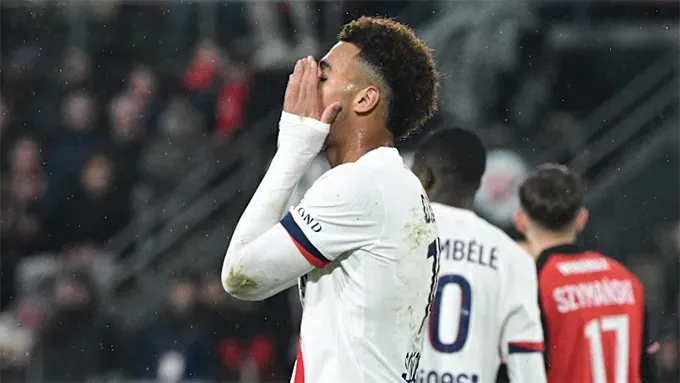PSG thảm bại 1-3 trước Rennes: Ngôi đầu Ligue 1 lung lay, bóng đen phủ trước trận gặp Monaco