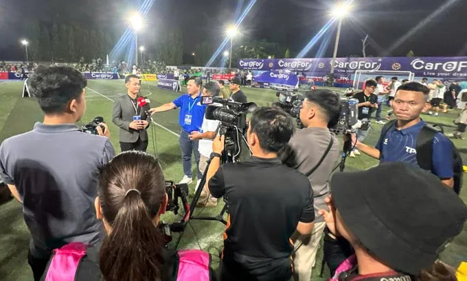 Ông Nguyễn Tường Huy – Phó Tổng Giám đốc Care For Việt Nam phát biểu