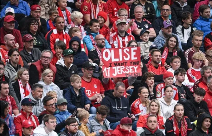 Olise rất được các fan yêu mến